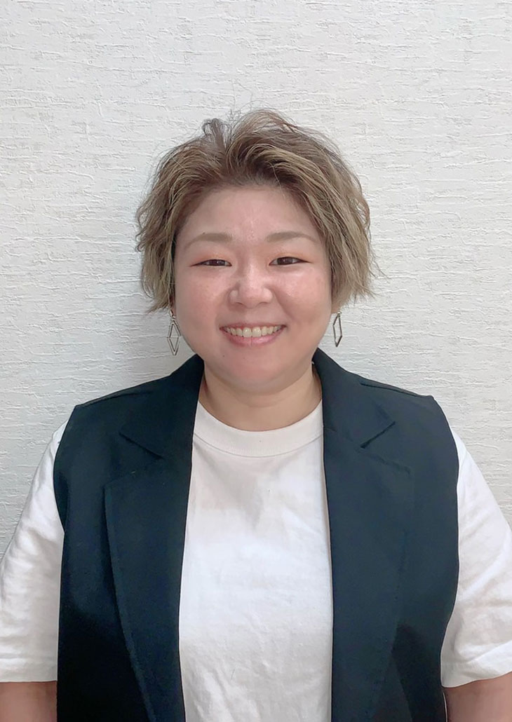 石川 ゆうこ