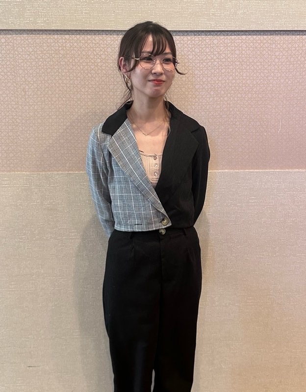 吉田　葵